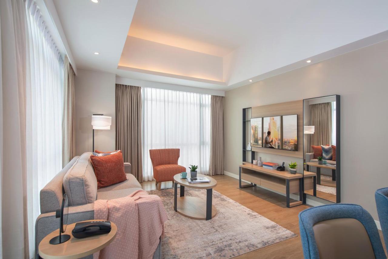 Citadines Roces Quezon City Buitenkant foto